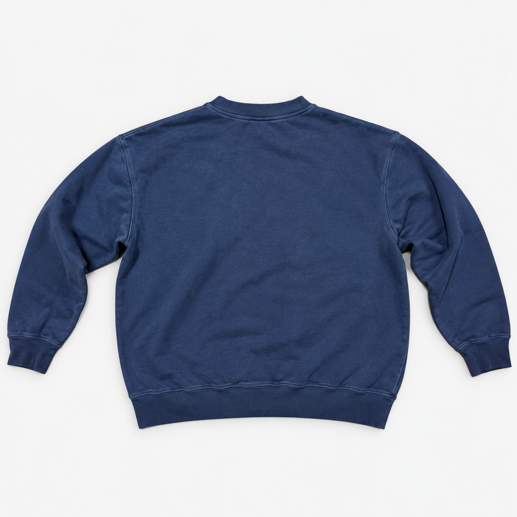 Crewneck heavy teñido en prenda azul cobalto - espalda